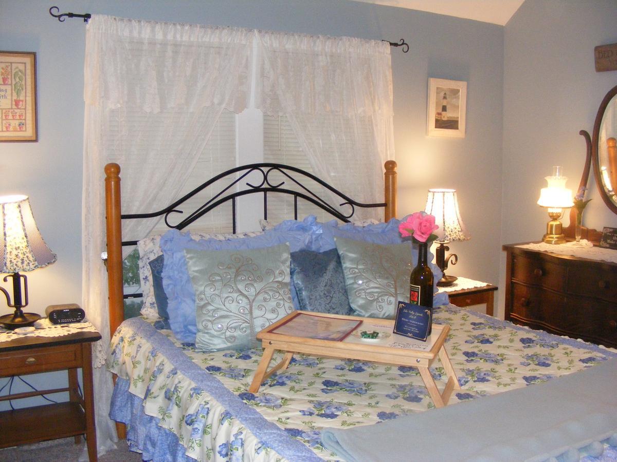Lake Valley Legends B&B Watkins Glen Dış mekan fotoğraf